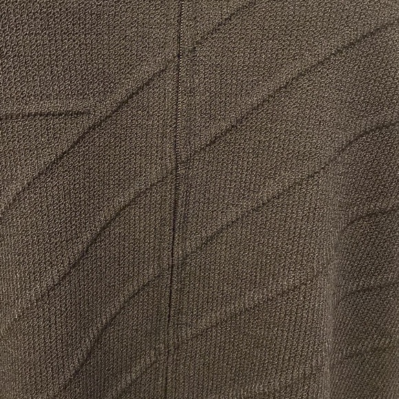 ST. JOHN COLLECTION KNIT ZIP UP CARDIGAN SIZE 10 - Picture 6 of 7